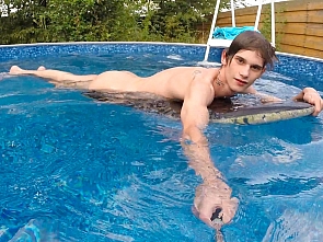 Handjob adventure with Andre Lucas - Caravan Boys