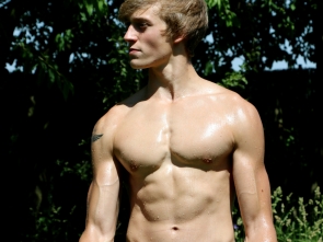 Muscle Flex - Casting 10