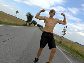 Exclusive - Summer Muscle Worship