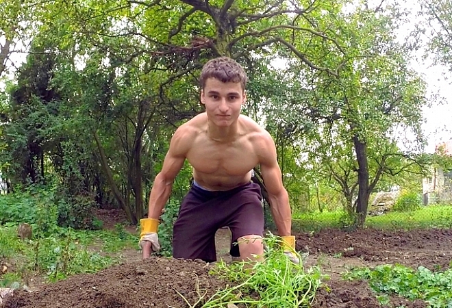 Caravan Boys 2014 - Muscle Worship