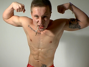 Exclusive - Muscle Worship