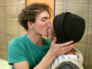 Two Cute Twinks Have Sex on Bed