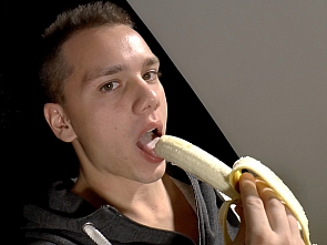 Casting - handjob part 1