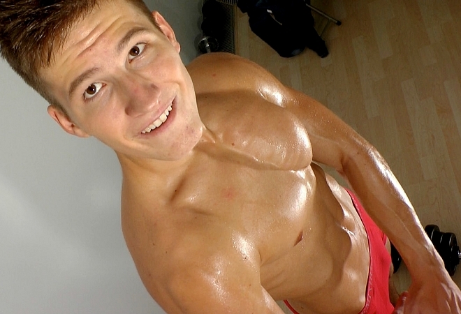 Muscle Flex - Casting 1