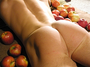 PL Studio - Blond Muscular Guy